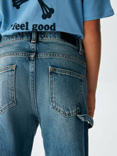 Lade das Bild in den Galerie-Viewer, Jeans Owino
