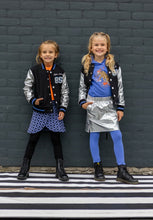 Afbeelding in Gallery-weergave laden, Rok Lindy
