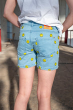 Lade das Bild in den Galerie-Viewer, Jeans Shorts Kuni
