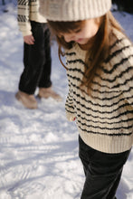 Afbeelding in Gallery-weergave laden, Sweater Nebbe
