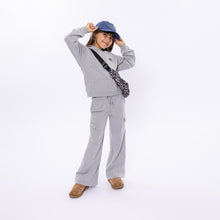 Afbeelding in Gallery-weergave laden, Hoodie O56027
