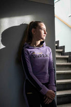 Afbeelding in Gallery-weergave laden, Hoodie Andrea
